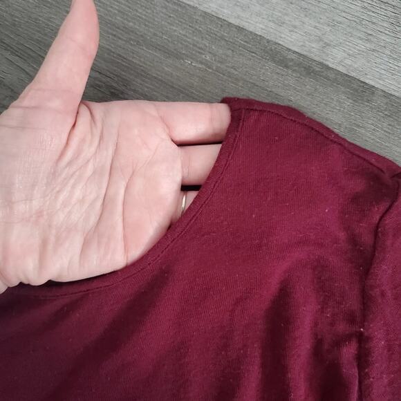 BCBGeneration Ultra Thin Sweater - Picture 3 of 4